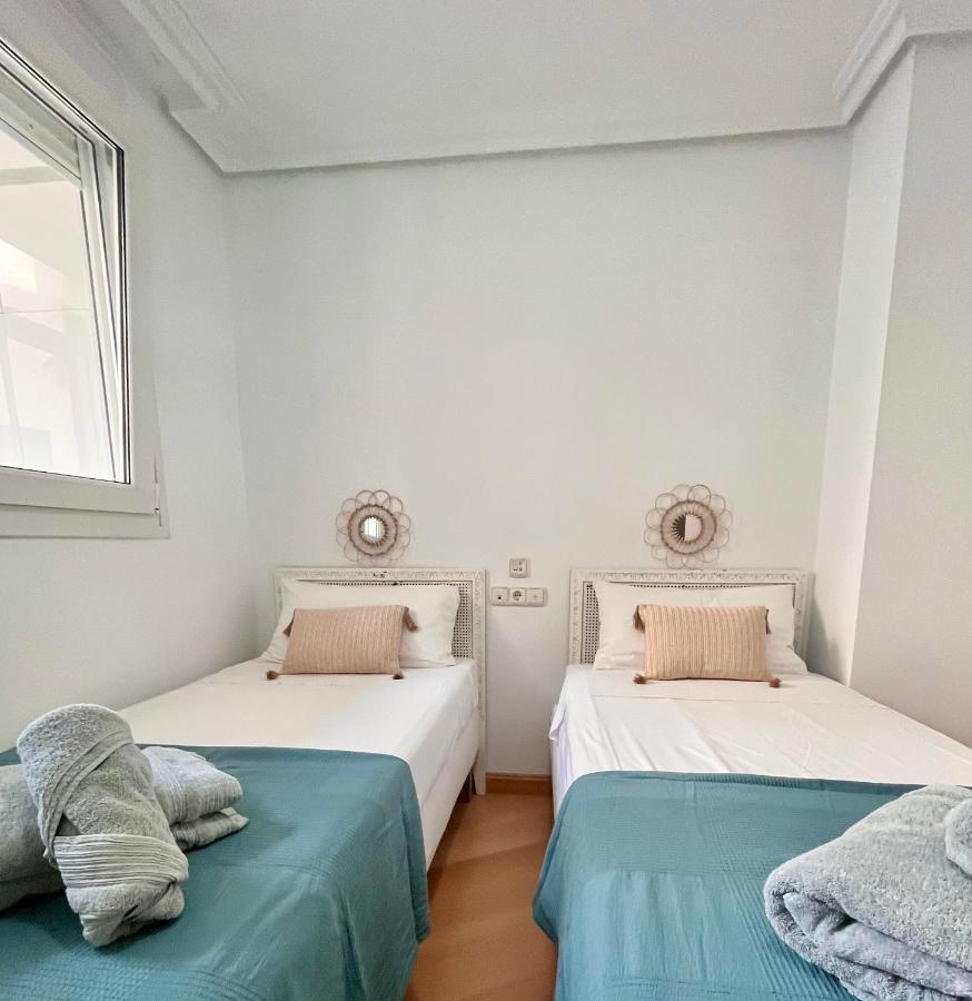 Gatu Premium Villa Turquesa Playa Y Parking Cadix Extérieur photo